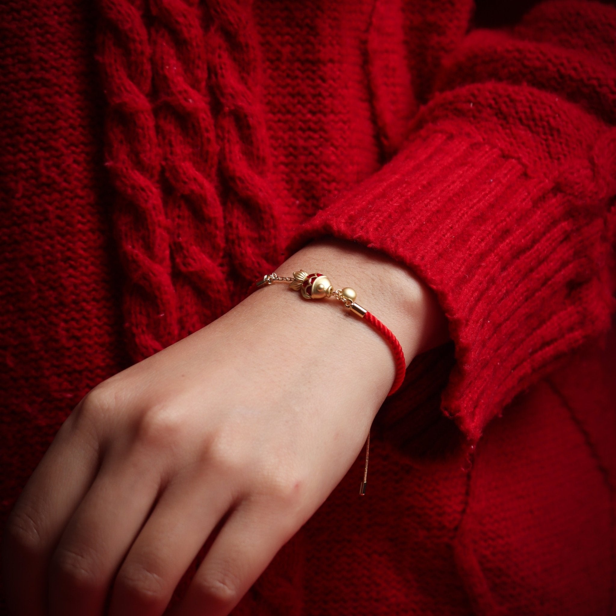 Red String Koi Fish Bracelet - Bracelet - Feather Peace