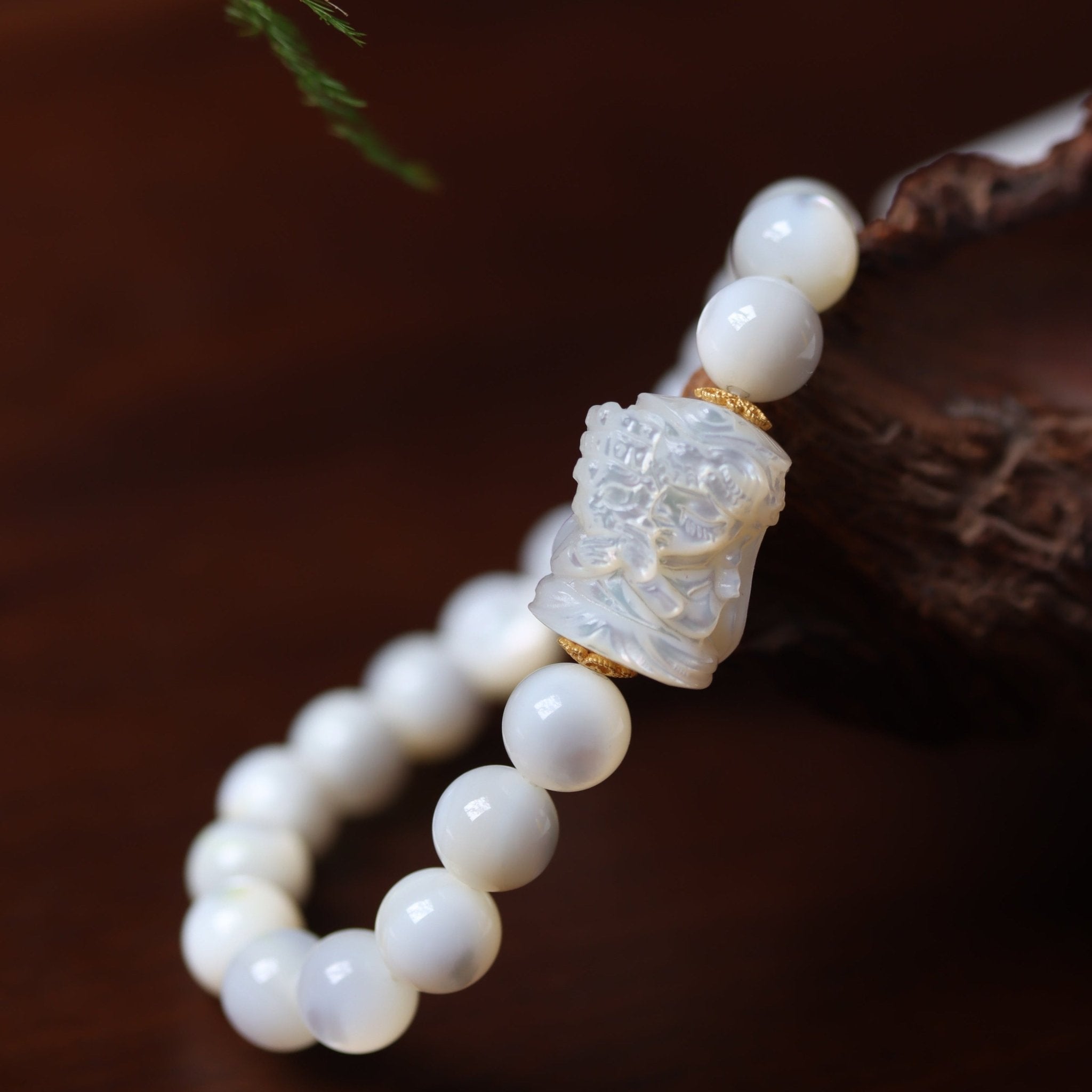 White Mother of Pearl Shell Bead Bracelet - Bracelet - Feather Peace