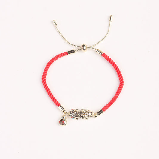 The Meaning Behind Red String Bracelets — Pixiu, Goldfish and More - Feather Peace